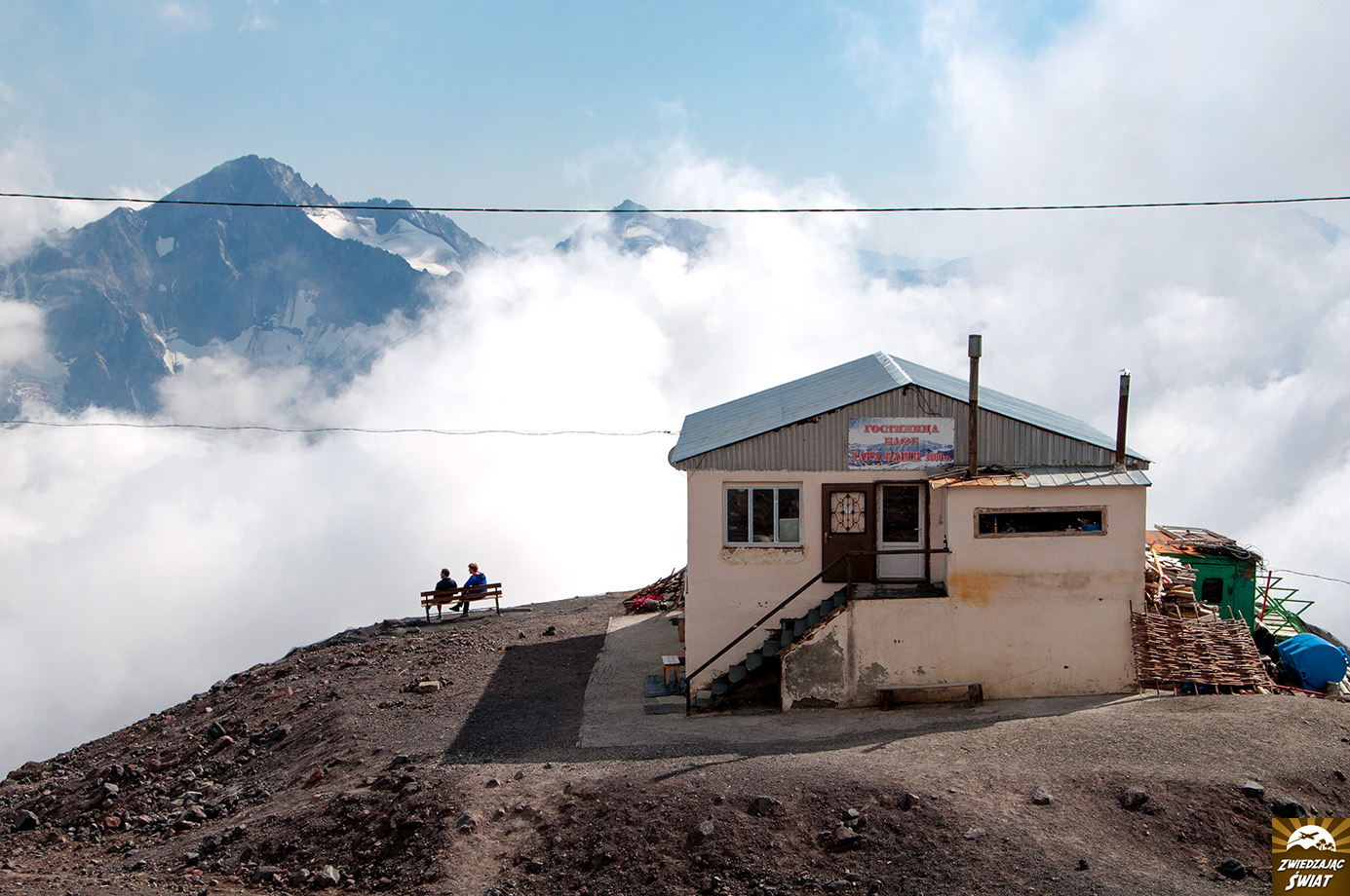 widok ze zbocza Elbrusa